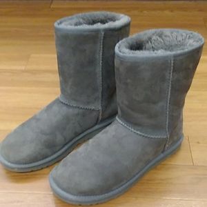UGG classic short boots